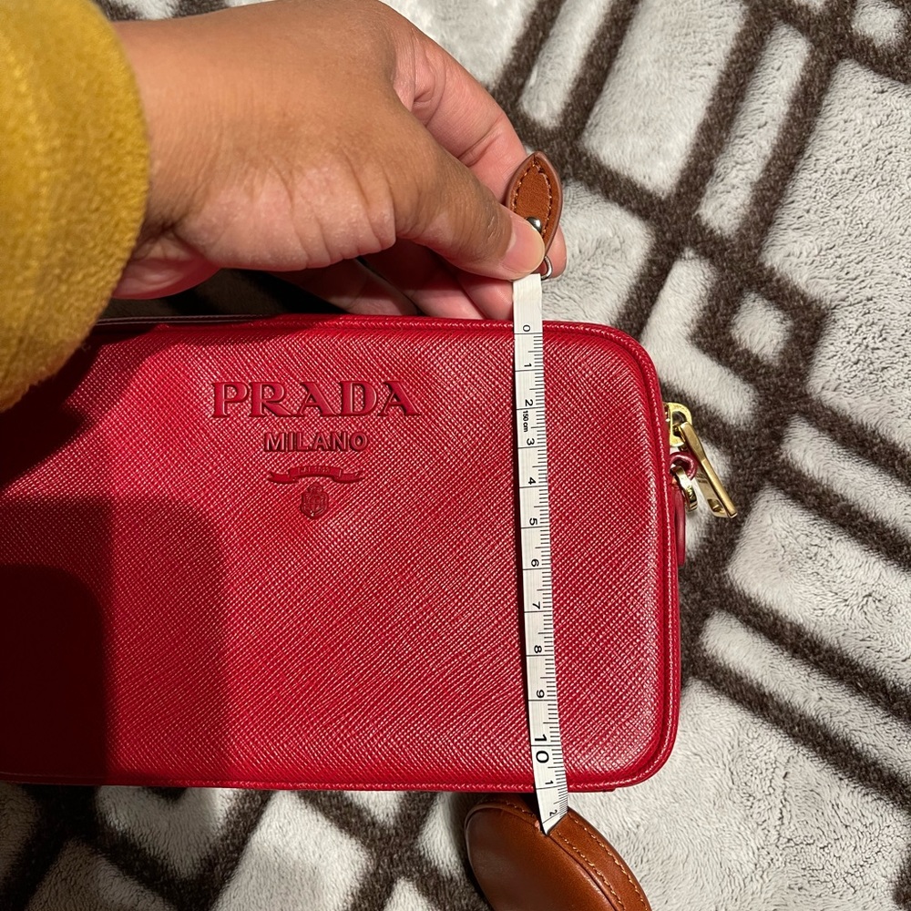 PRADA Safiano Crossbody - Picture 15 of 16